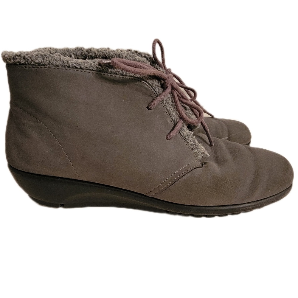 🔖A2 By Aerosoles Calendar Wedge Bootie Sz 6.5 Gray Faux Fur Trim Chukka Boot